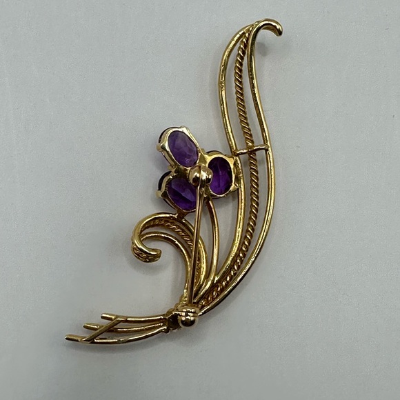 14K Amethyst Brooch - Picture 4 of 5